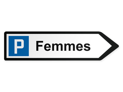 wegweiser-rechts-mittel-frauenparkplatz