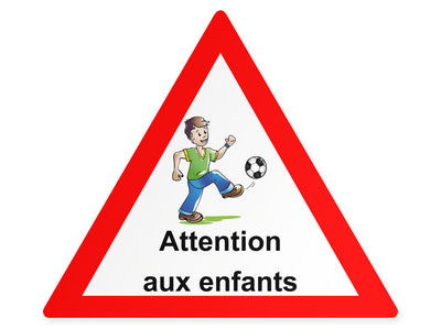 kinderschild-dreieck-achtung-kinder-fussball-text